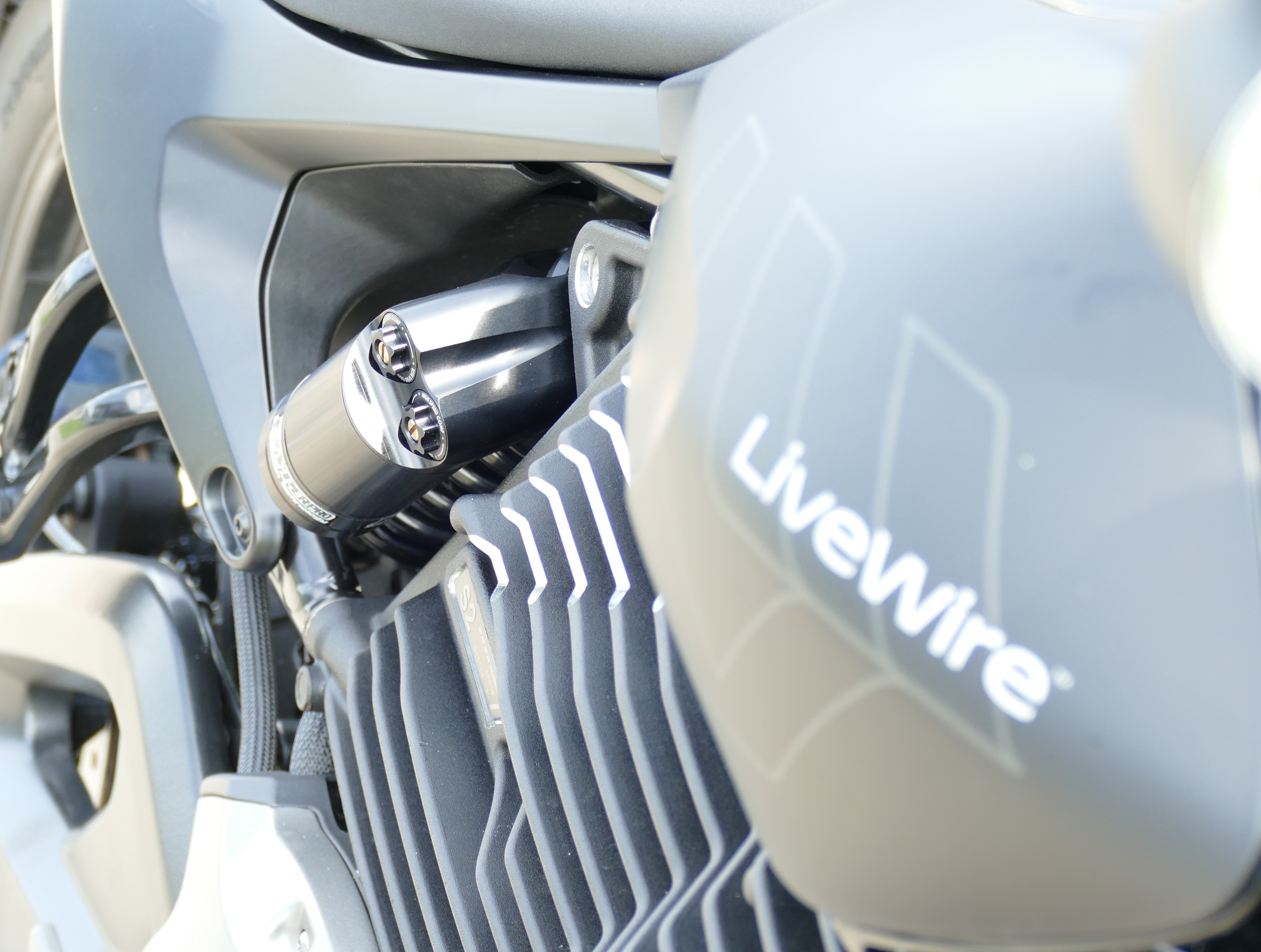 Fixed reservoir shock LIVEWIRE S2 DEL MAR