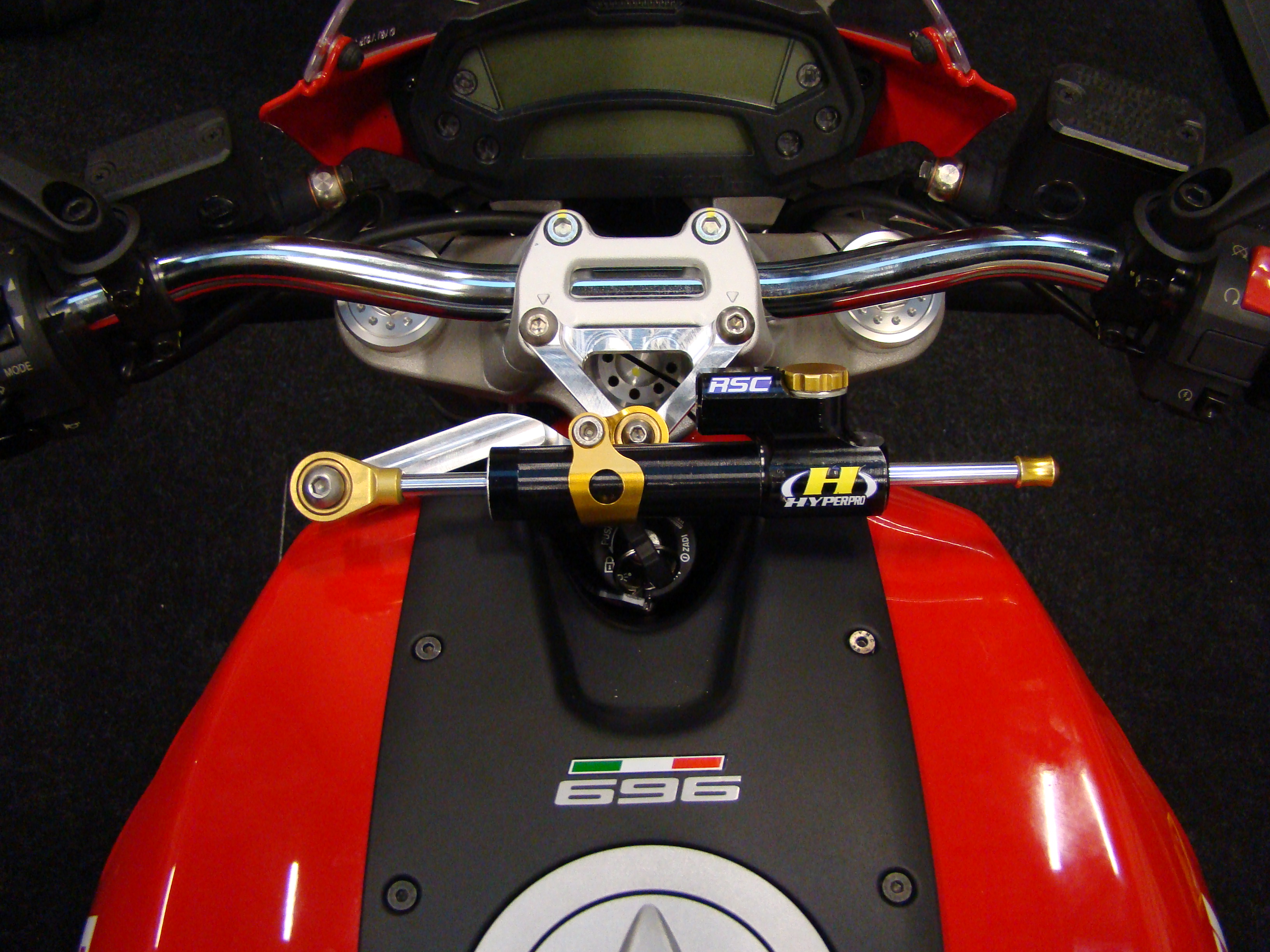 St.d. mounting kit DUCATI MONSTER 696