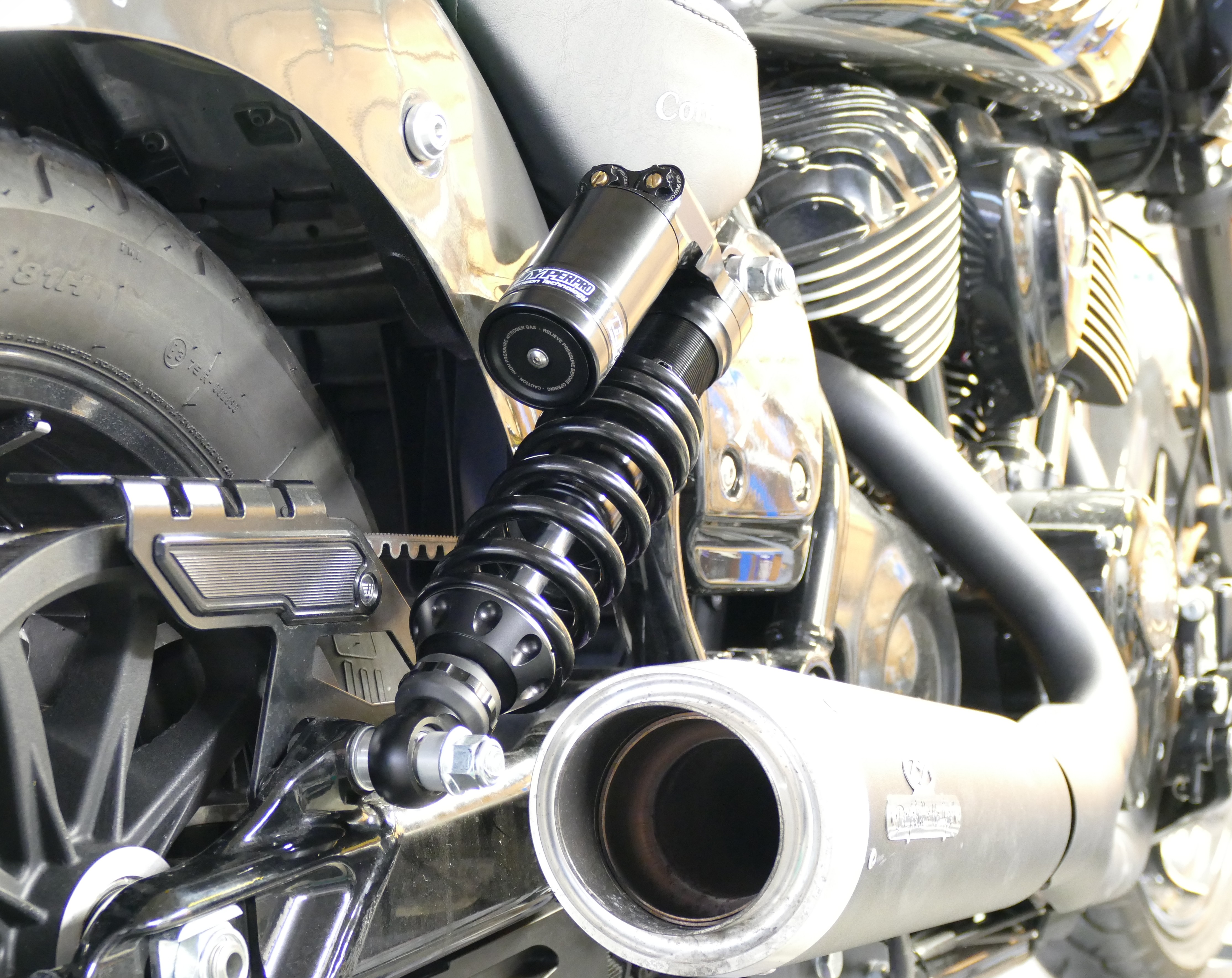 Fixed reservoir shock INDIAN CHIEF BOBBER DARK HORSE